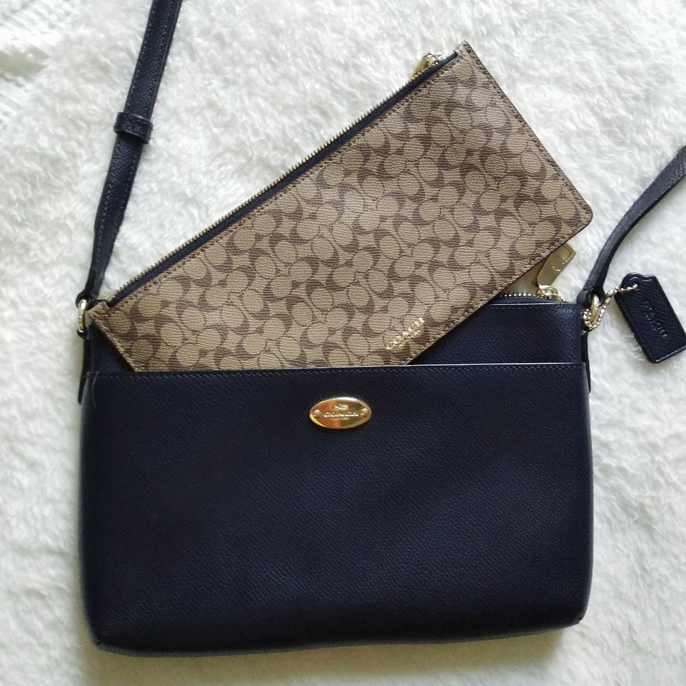 Coach Navy Crossbody purse